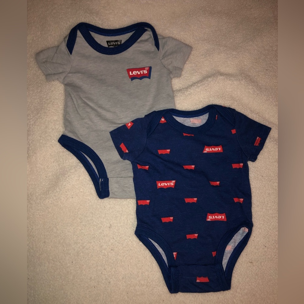 Baby Boy Levi’s onesie set